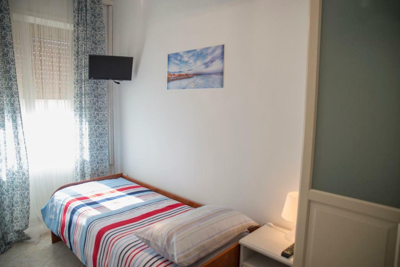 B&B Calypso Lido di Ostia Esterno foto